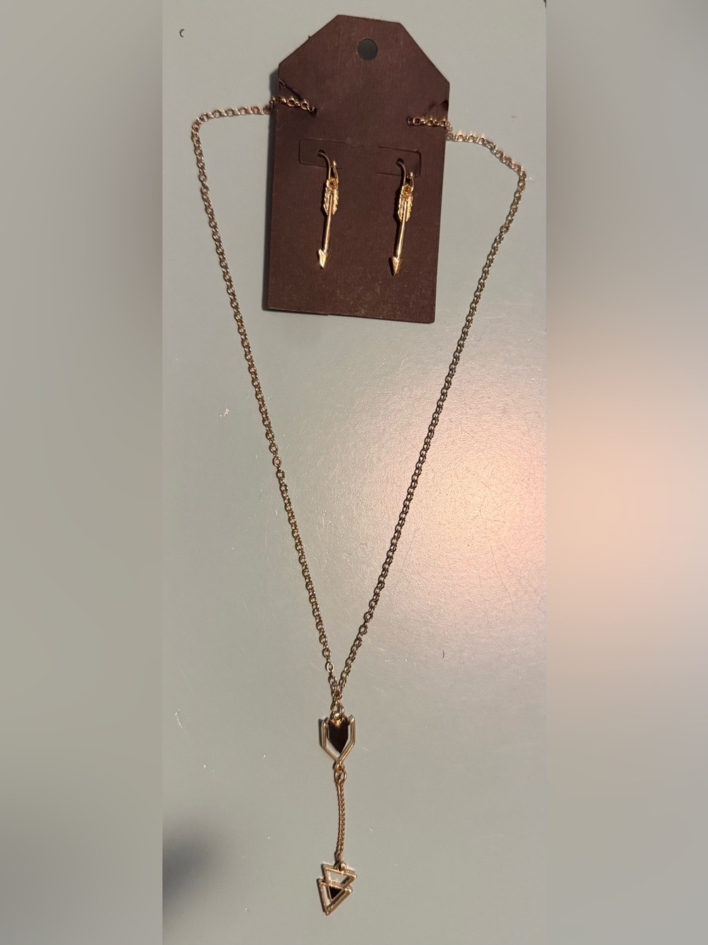 Gold-Tone Arrow Lariat Necklace with Matching Arrow Dangle Earrings